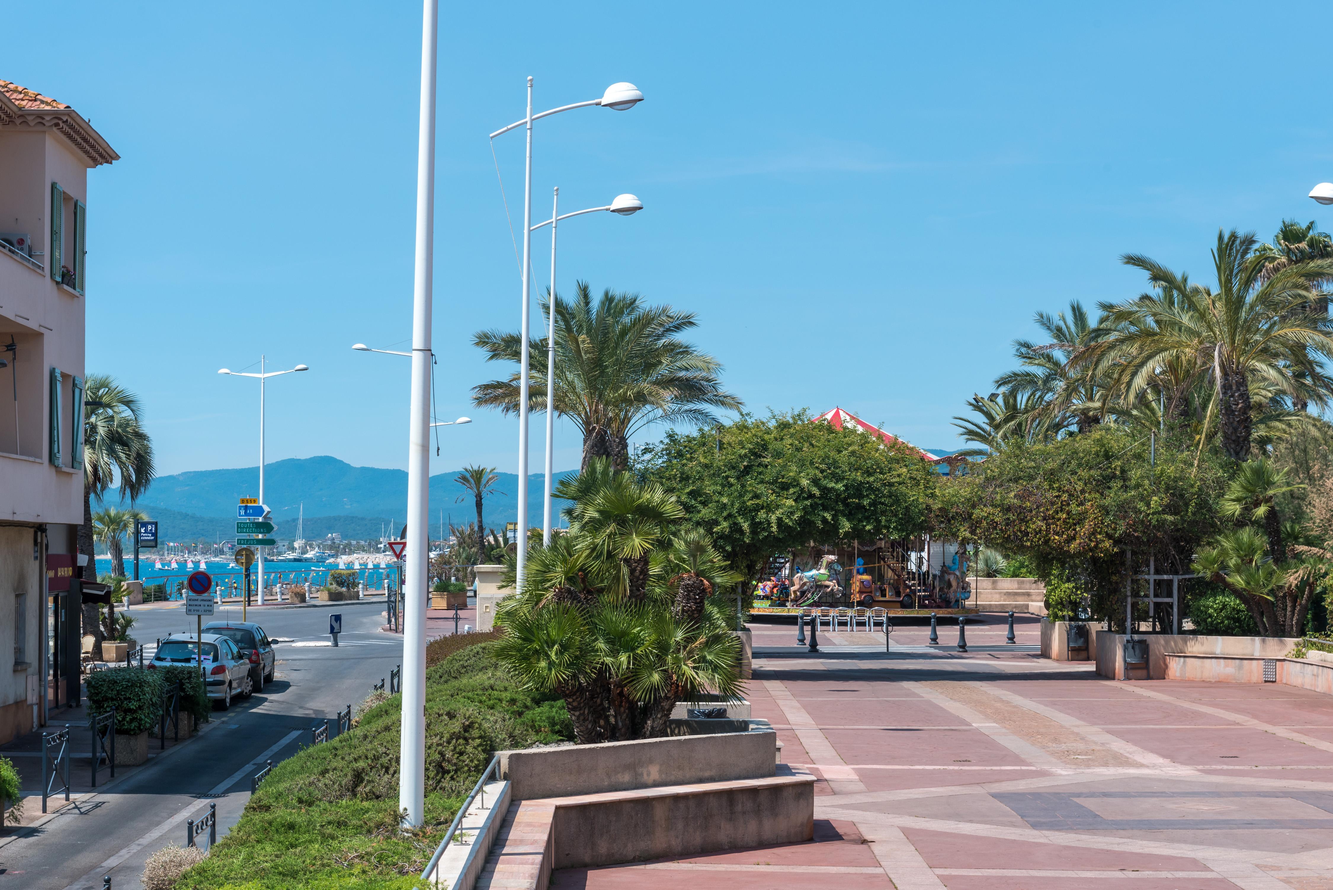 فندق بروفينسال Saint-Raphaël المظهر الخارجي الصورة